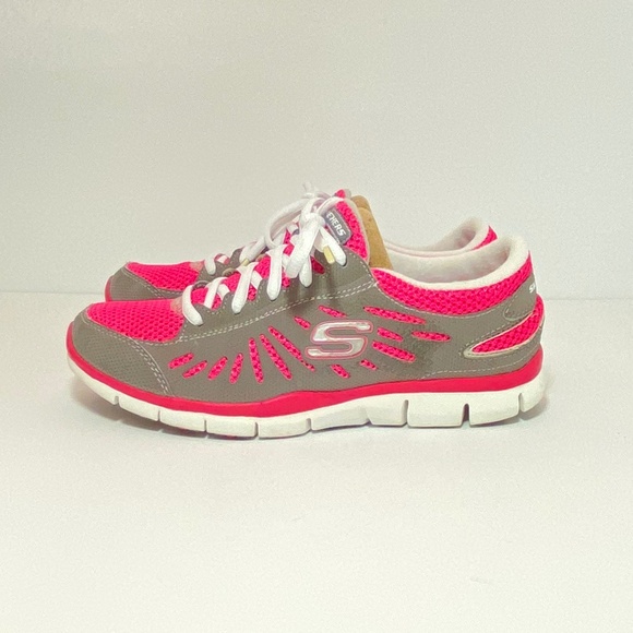 SKECHERS - ON THE GO FLEX WOMENS SIZE: 6 - Picture 8 of 12